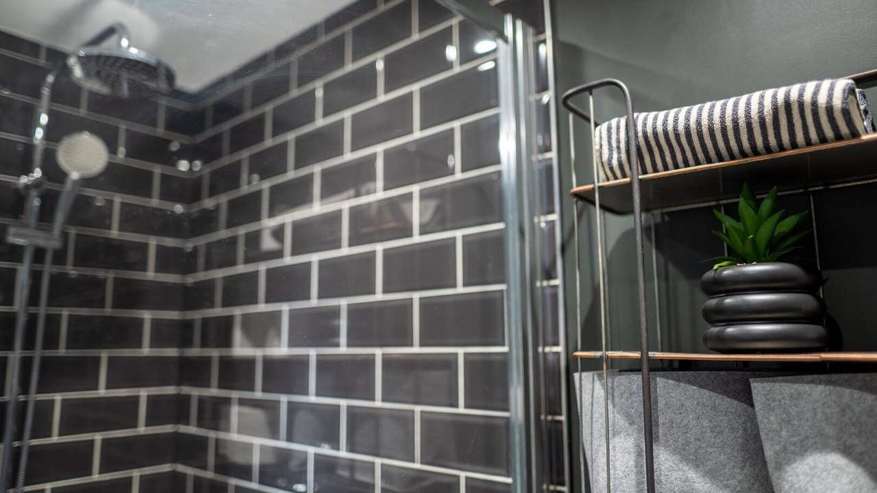 Photo of Bathroom in Butetown