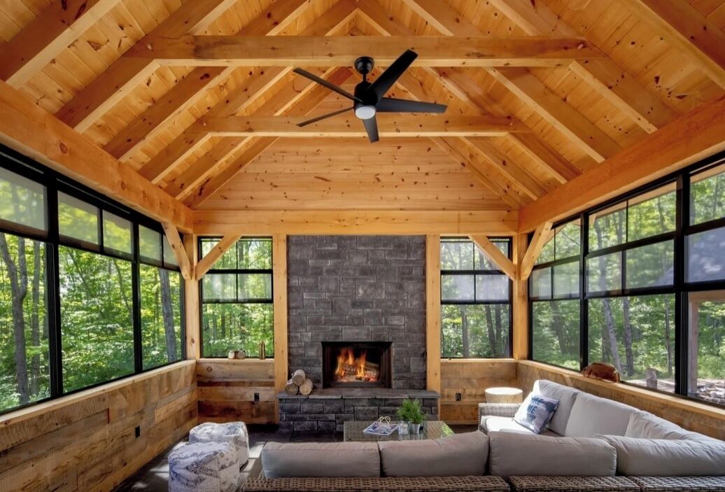 Photo of Livingroom in Ryerson