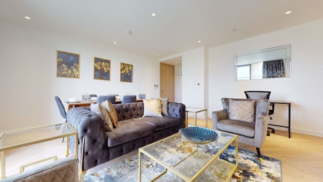 Photo of Livingroom in Dudden Hill