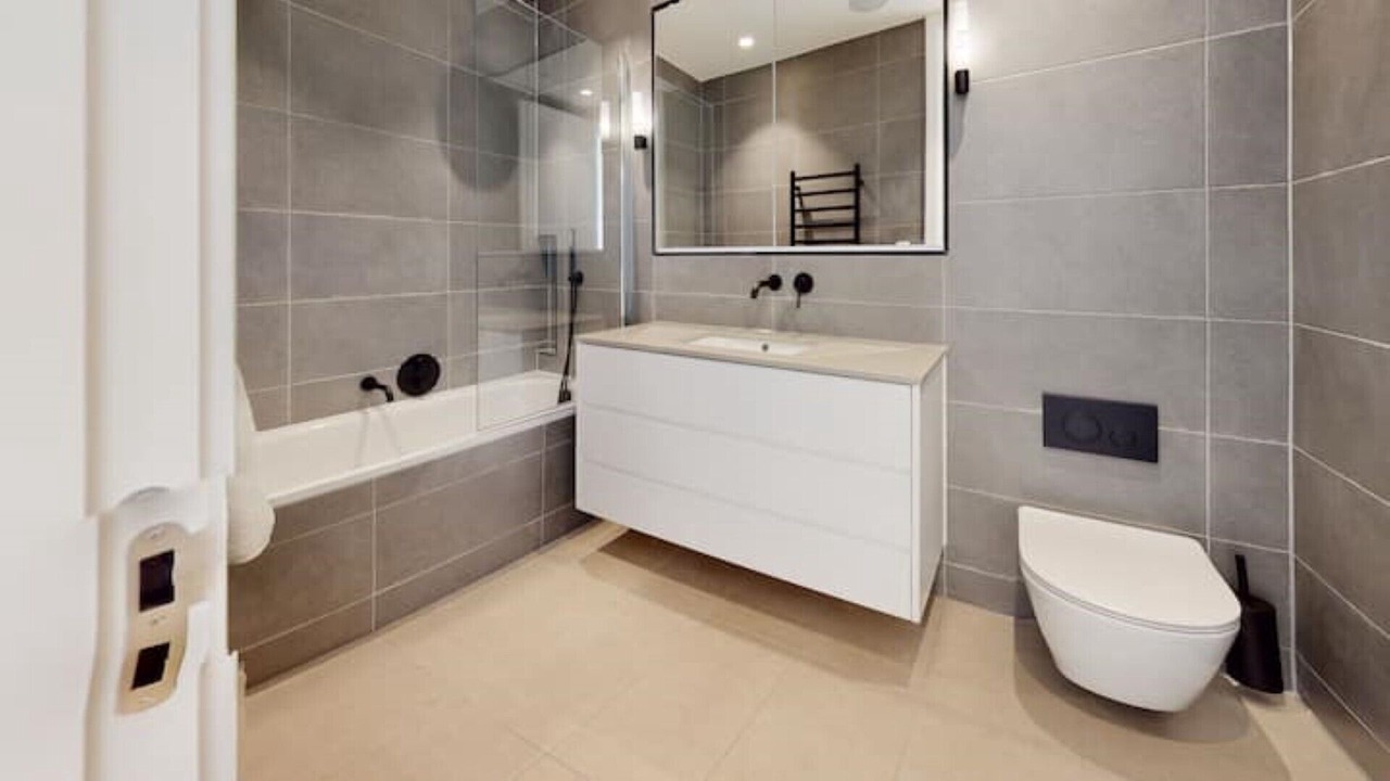 Photo of Bathroom in Dudden Hill