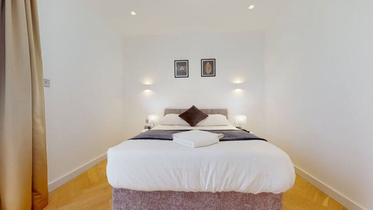 Photo of Bedroom in Dudden Hill