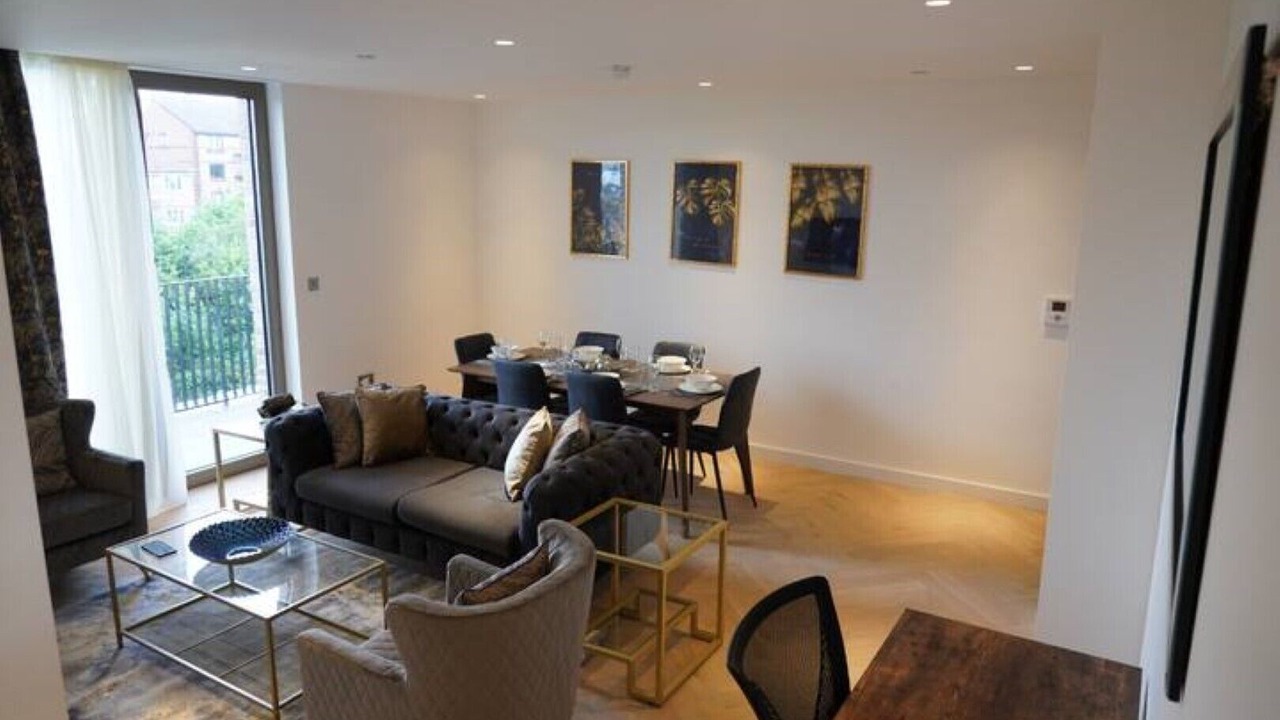 Photo of Livingroom in Dudden Hill