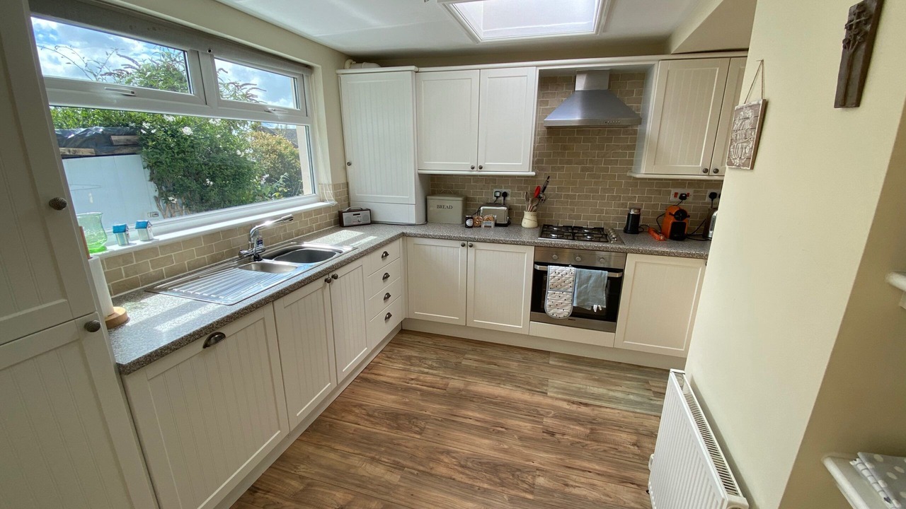 Photo of Kitchen in Instow