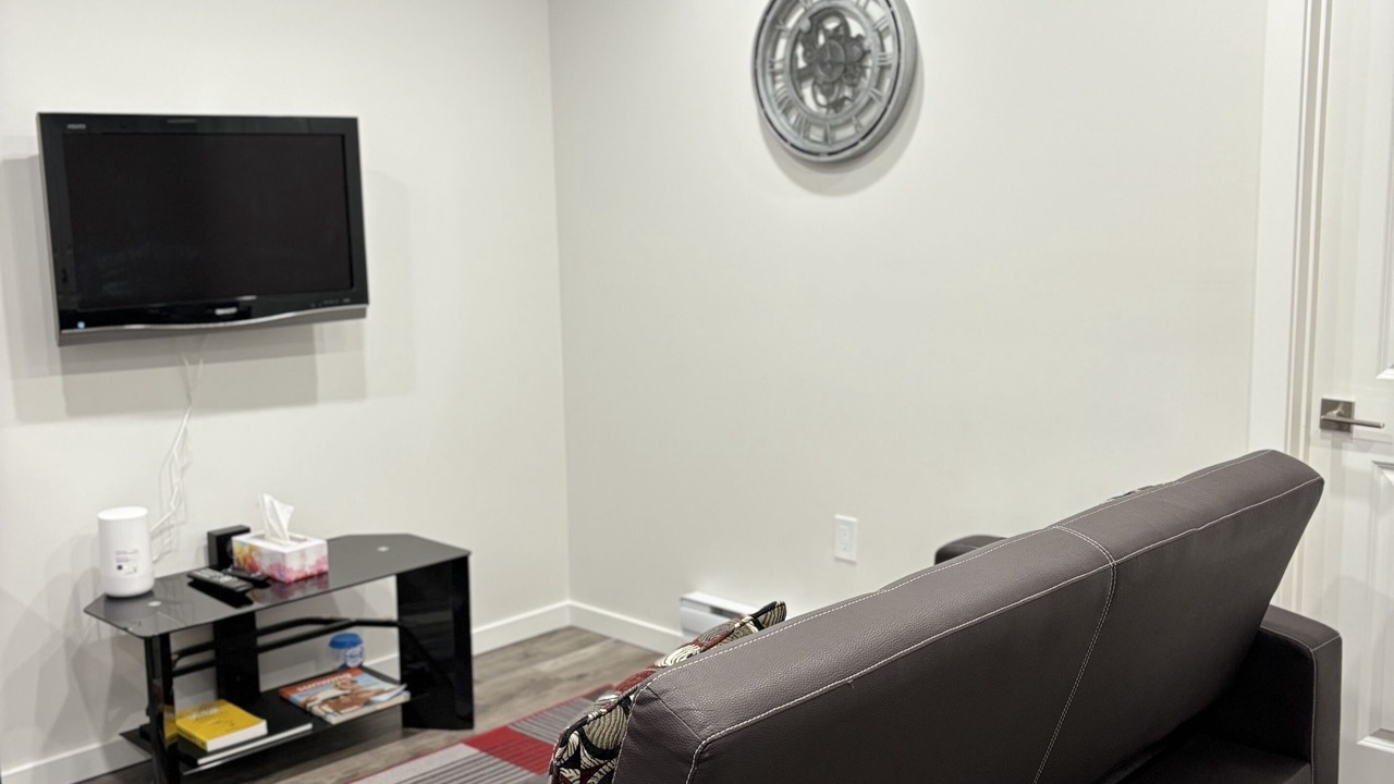 Photo of Livingroom in Leduc County