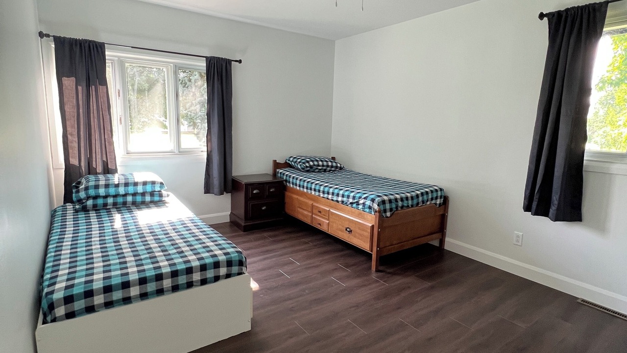 Photo of Bedroom in Pointe-Fortune