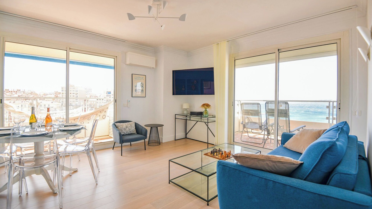 Photo of Livingroom in Le Pharo