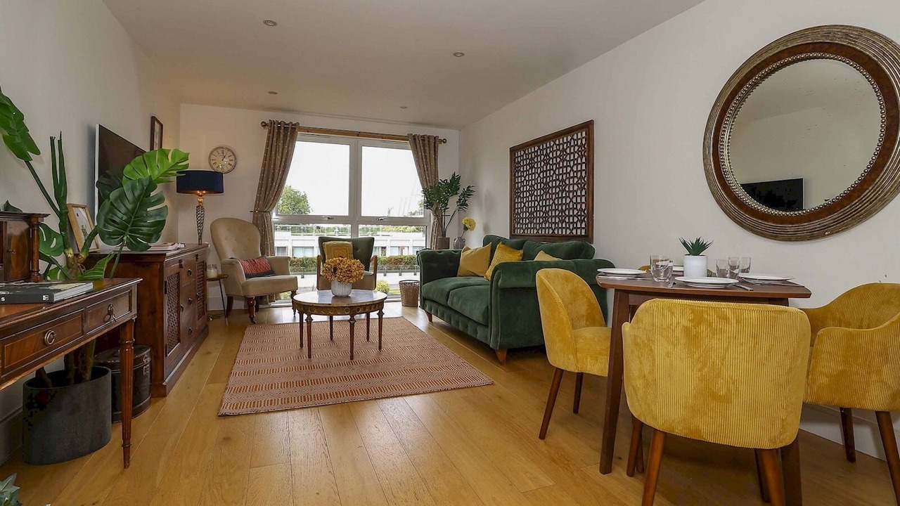 Photo of Livingroom in Canbury