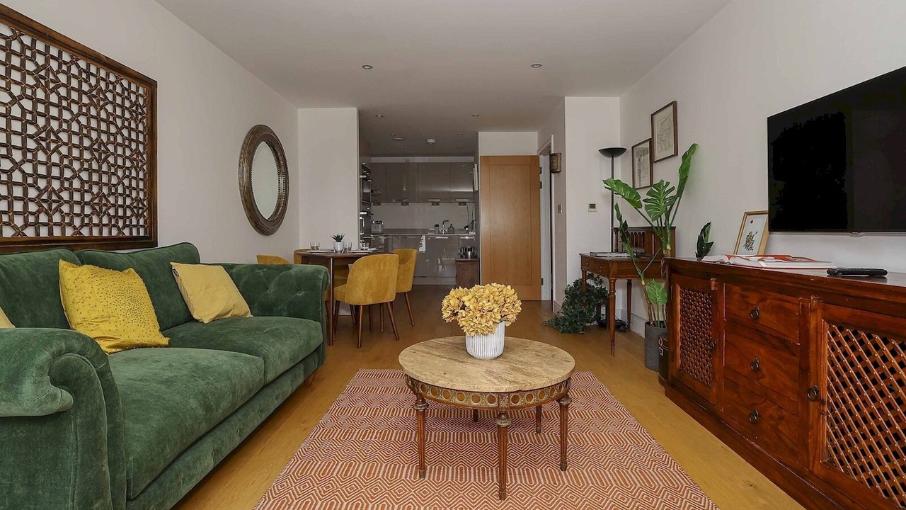 Photo of Livingroom in Canbury