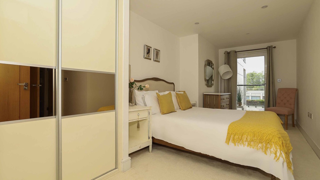 Photo of Bedroom in Canbury
