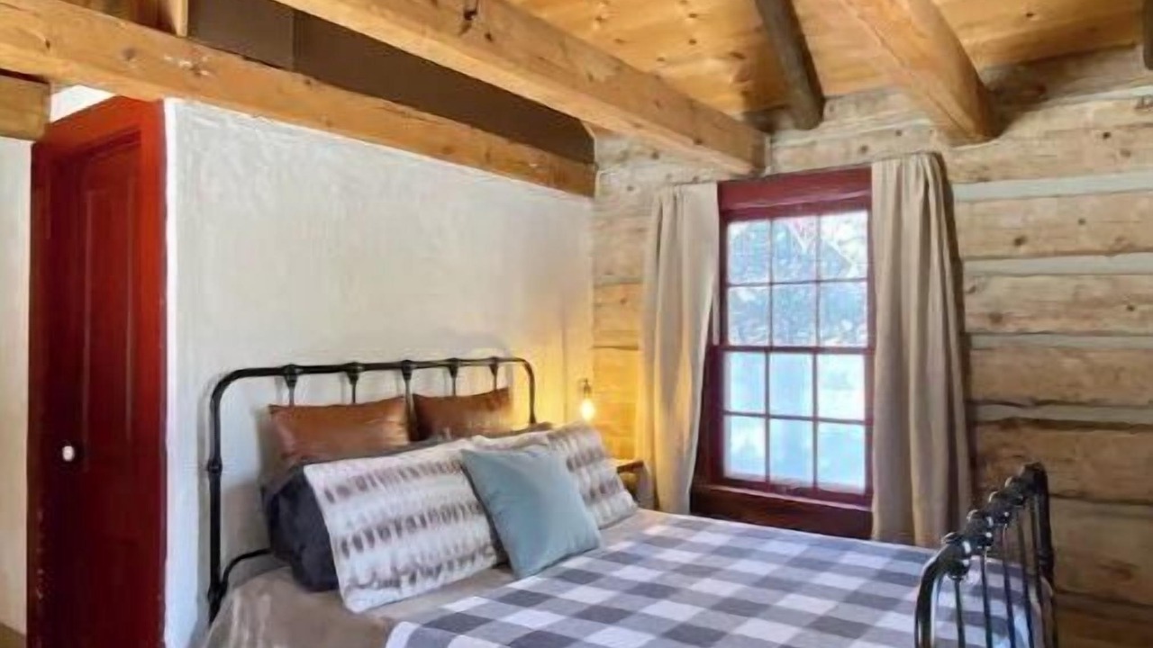 Photo of Bedroom in Campbellsport