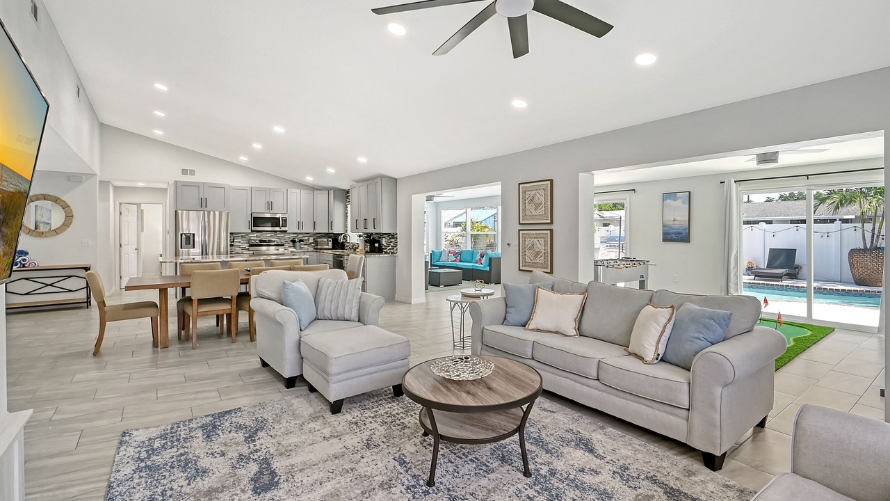 Photo of Livingroom in Trailer Estates