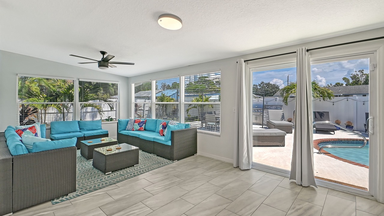 Photo of Livingroom in Trailer Estates