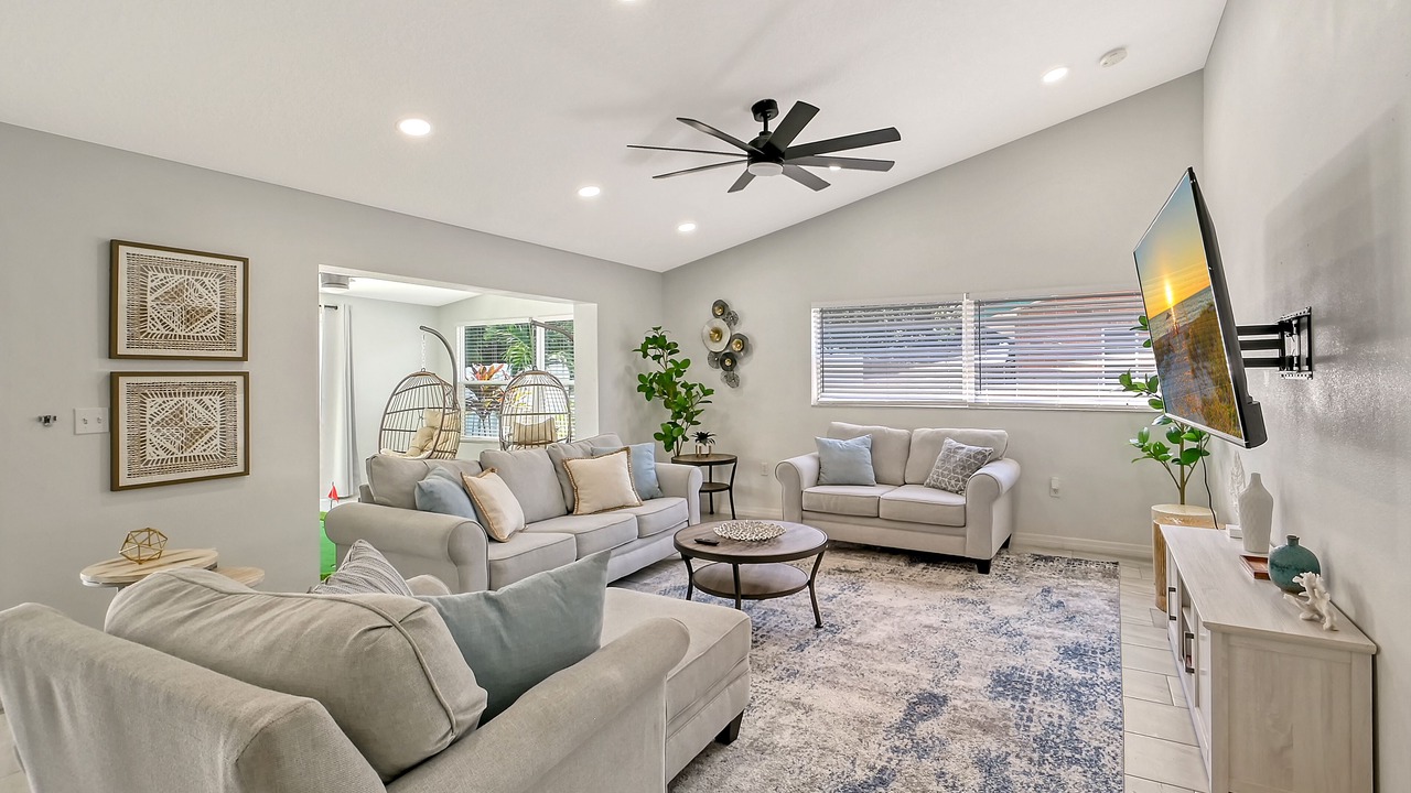 Photo of Livingroom in Trailer Estates