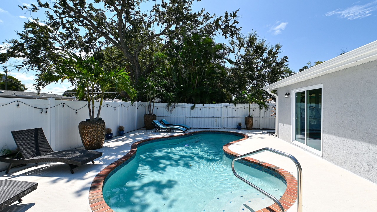 Photo of Outdoor in Trailer Estates