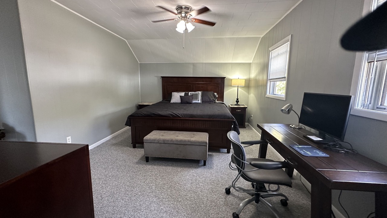 Photo of Bedroom in Oconomowoc