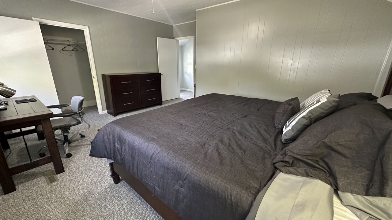Photo of Bedroom in Oconomowoc