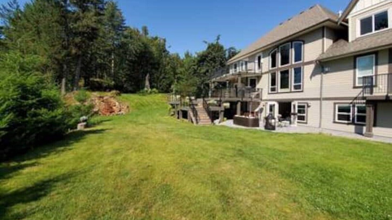 Photo of Outdoor in Sardis