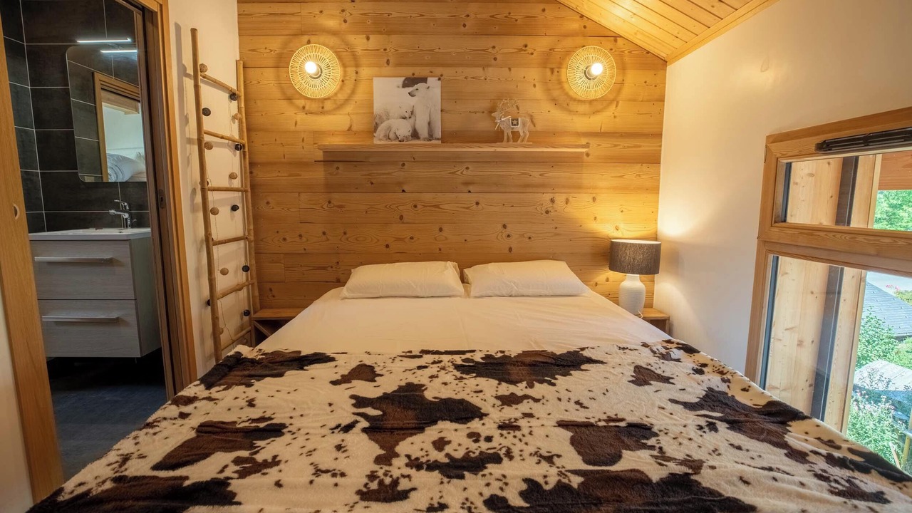 Photo of Bedroom in Meribel Centre