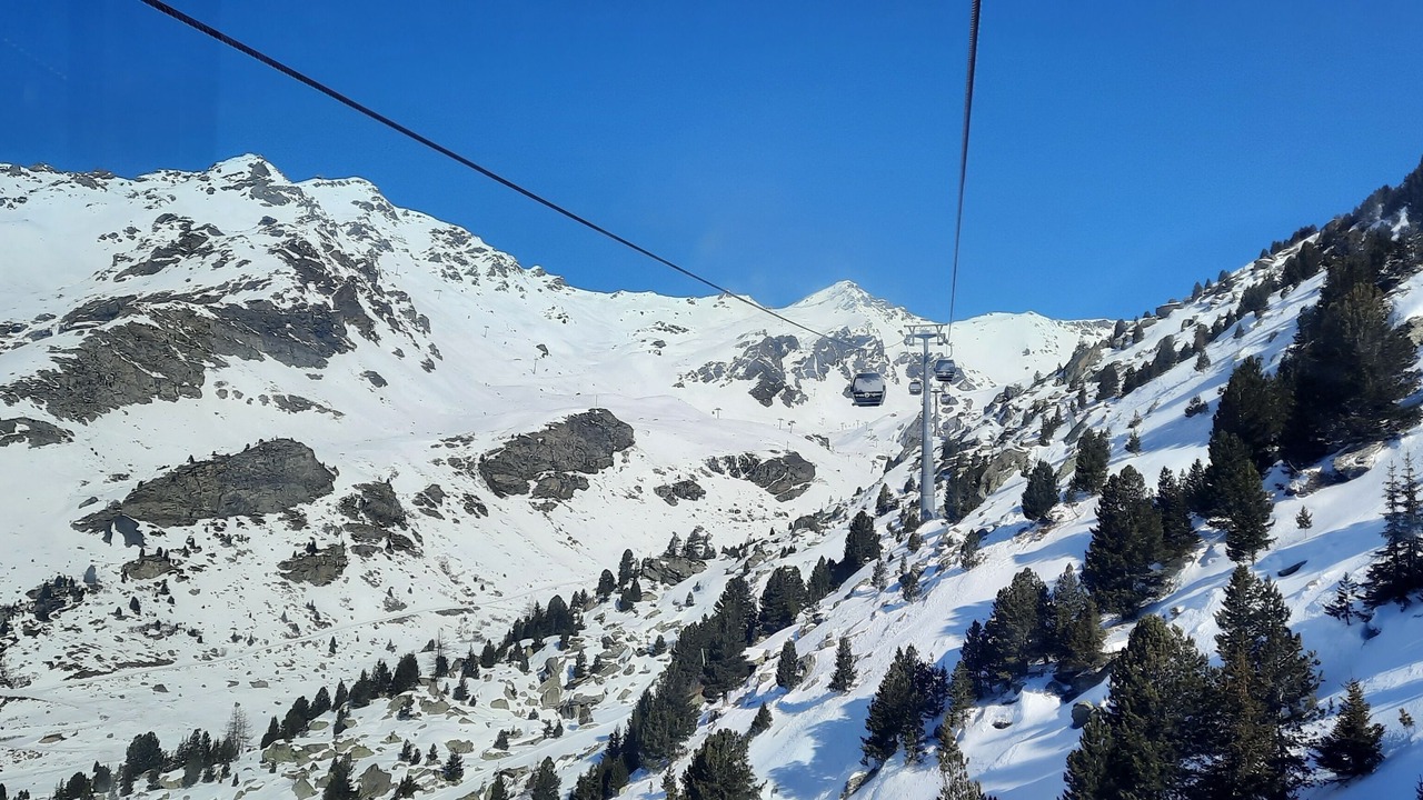 Photo of Others in Orelle