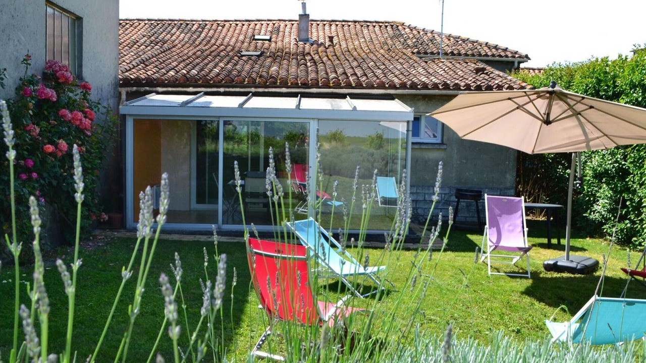 Photo of Patio Balcony in Champagne-Vigny