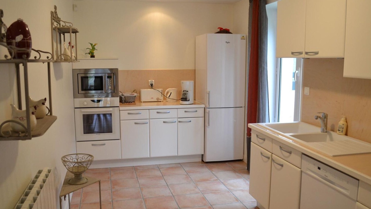 Photo of Kitchen in Saint-Cybardeaux