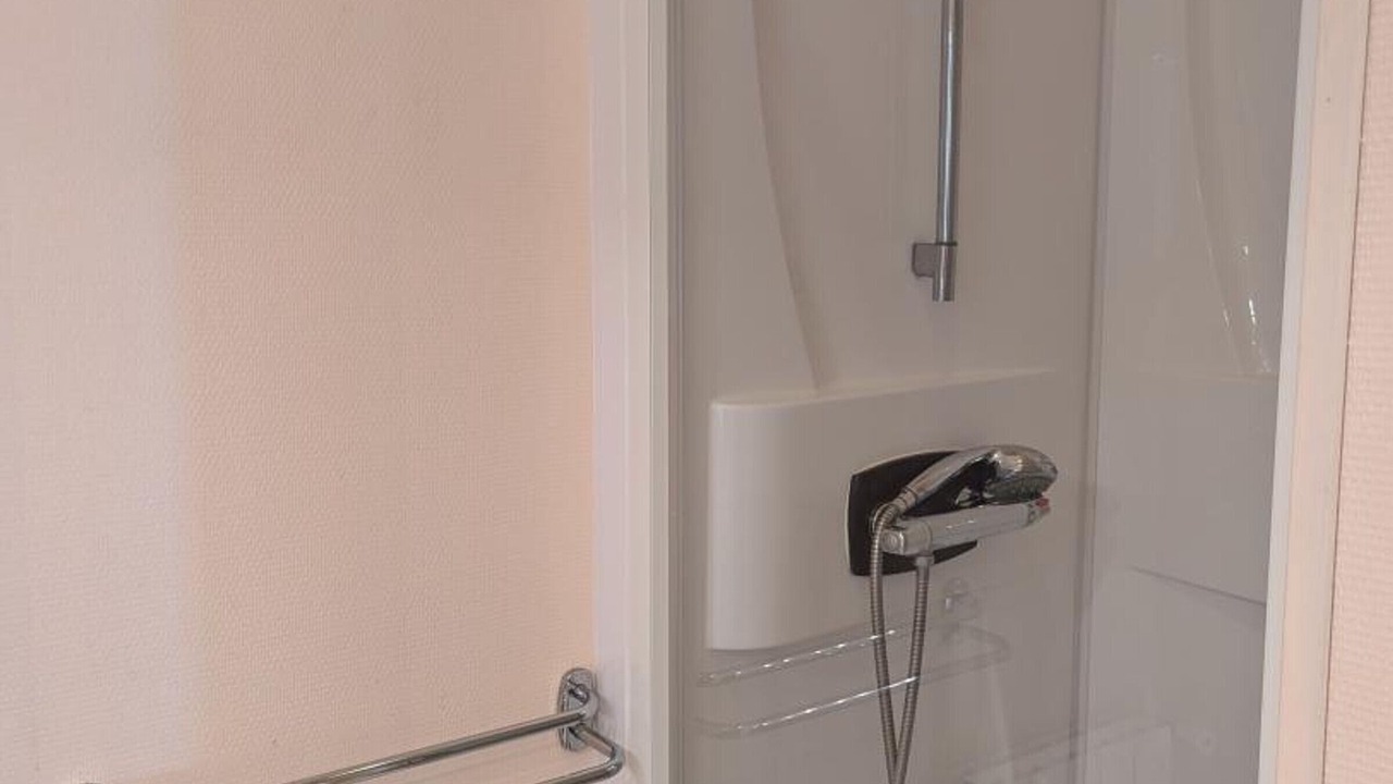 Photo of Bathroom in Saint-Cybardeaux