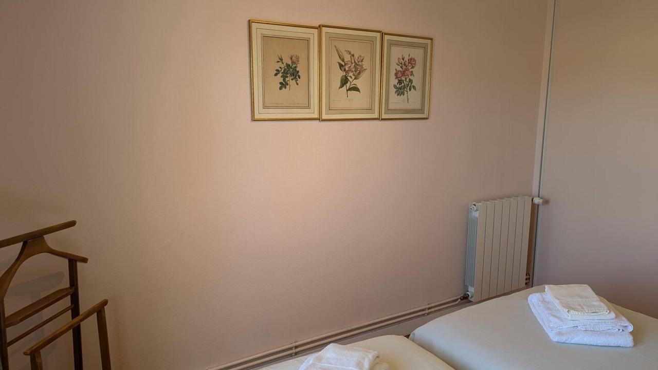 Photo of Bedroom in Saint-Cybardeaux