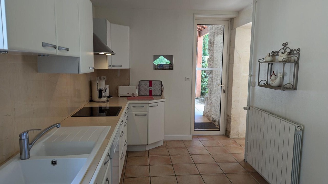 Photo of Kitchen in Saint-Cybardeaux