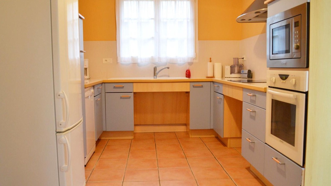 Photo of Kitchen in Saint-Cybardeaux