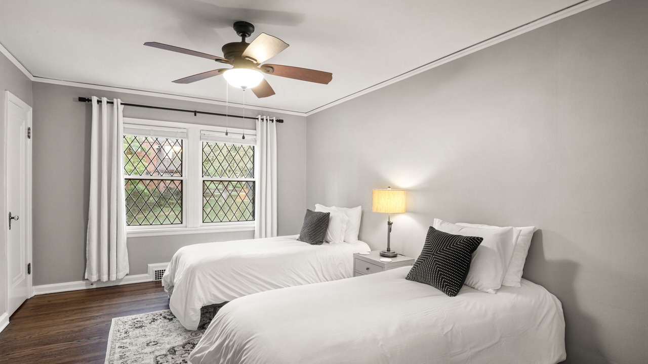 Photo of Bedroom in Dundee-Happy Hollow Historic District