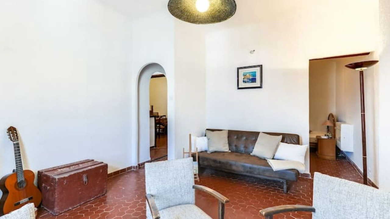 Photo of Livingroom in Opera