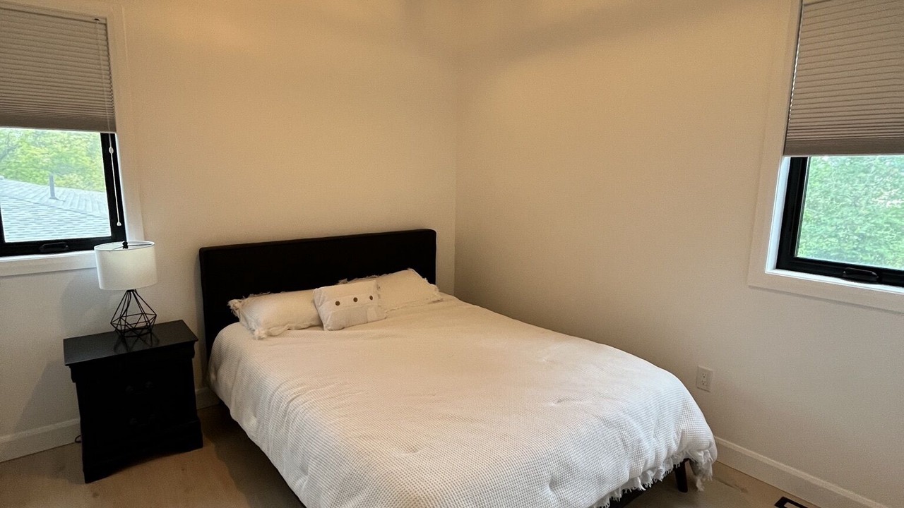 Photo of Bedroom in Lambton Shores