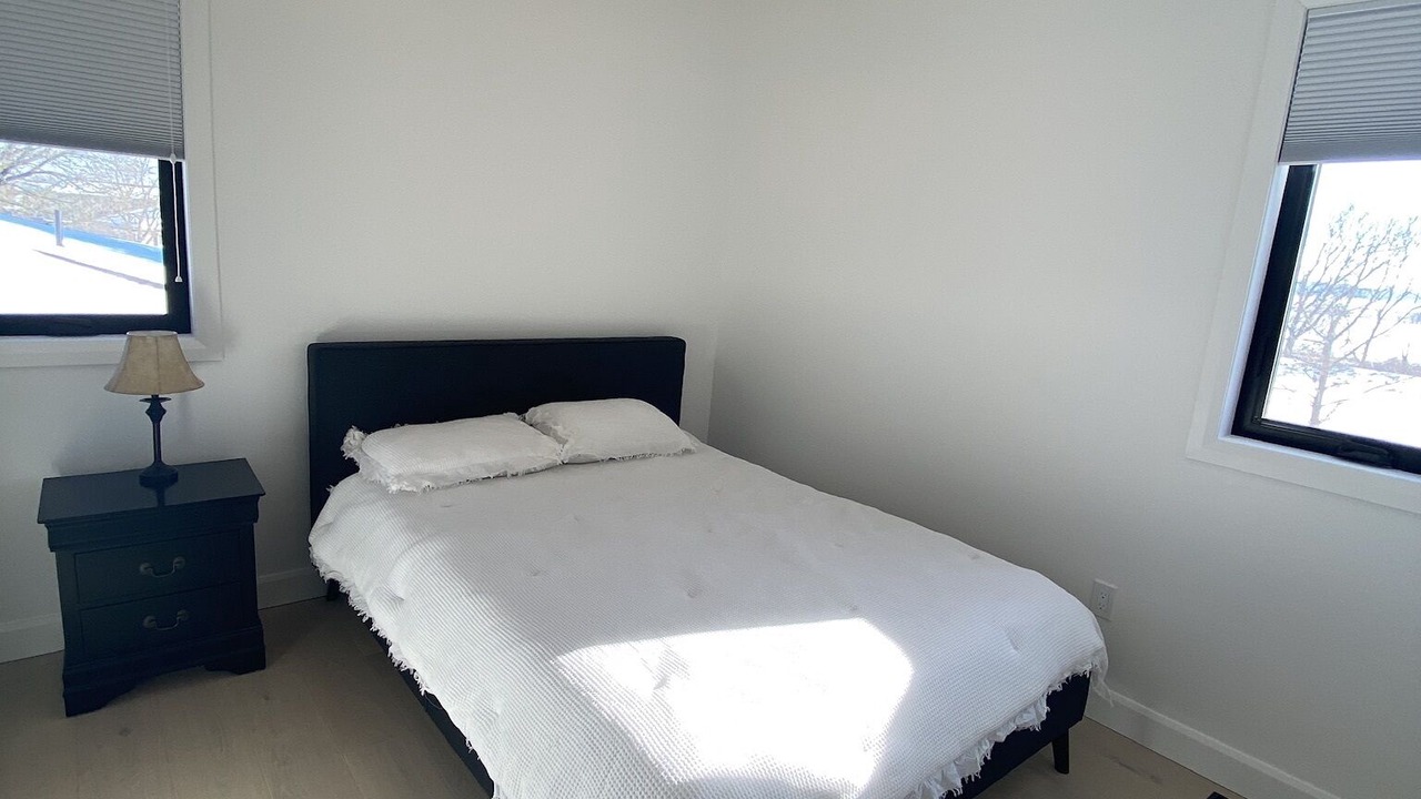 Photo of Bedroom in Lambton Shores