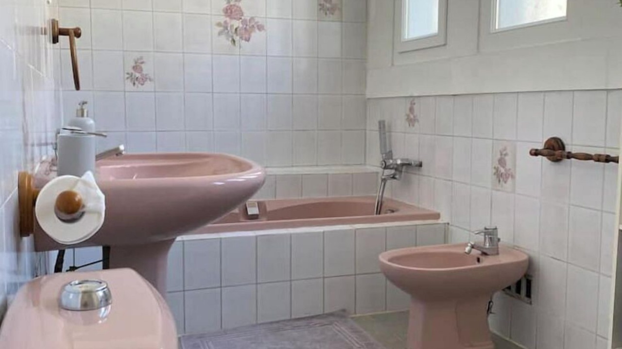 Photo of Bathroom in Besseges
