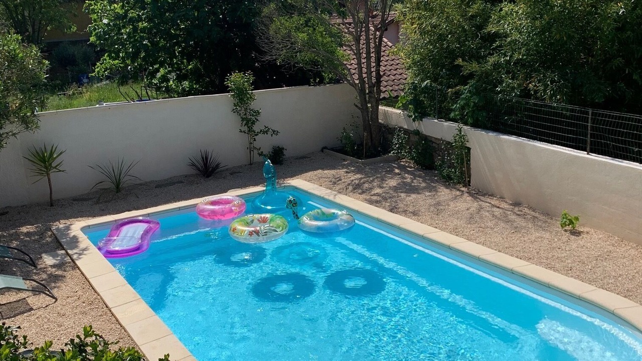 Photo of Outdoor in Besseges