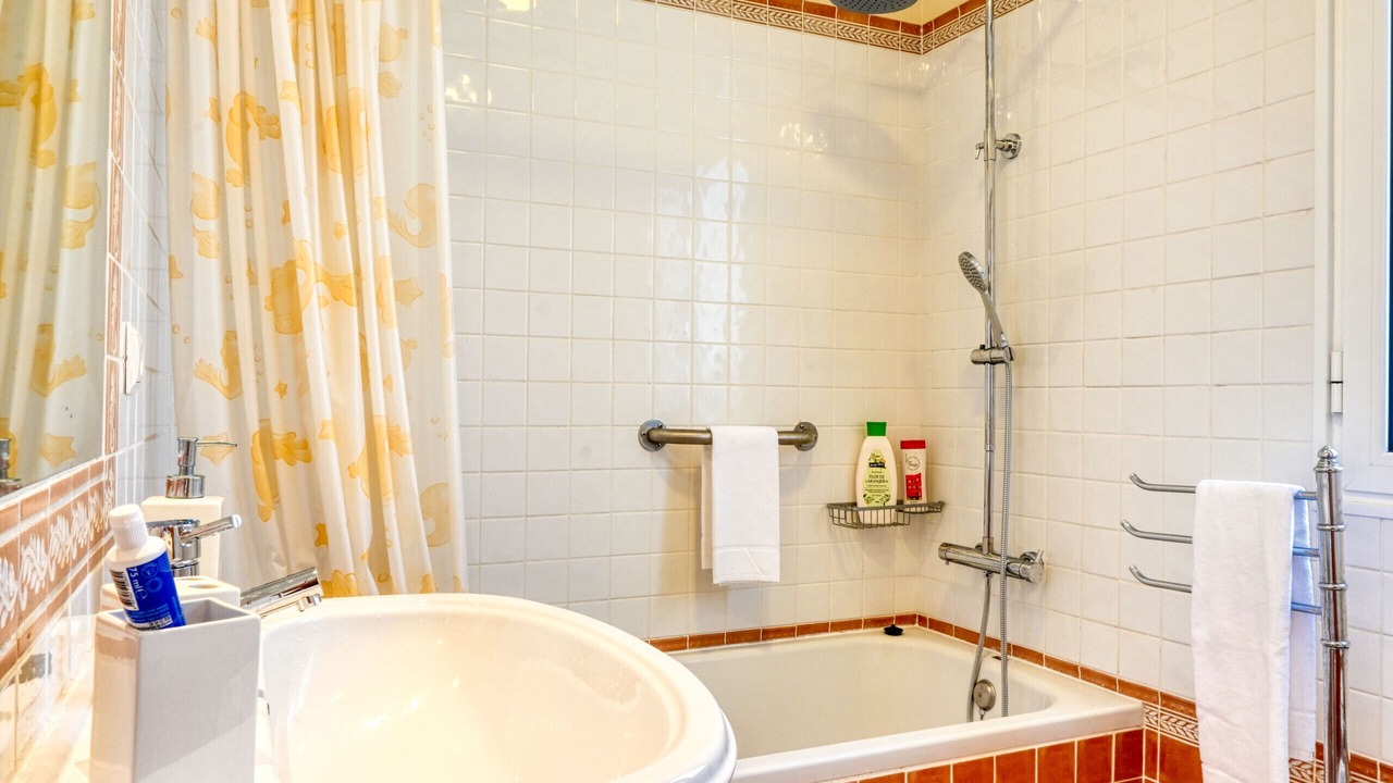 Photo of Bathroom in Machico