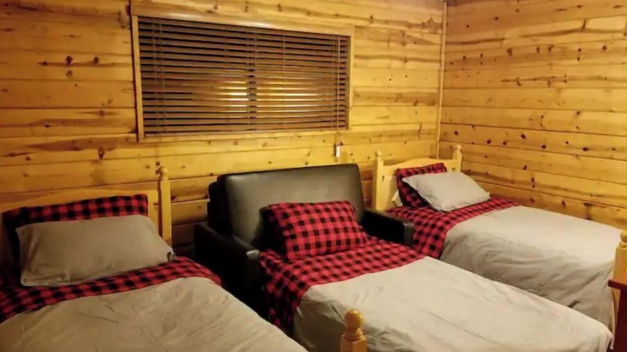 Photo of Bedroom in Pollock Pines