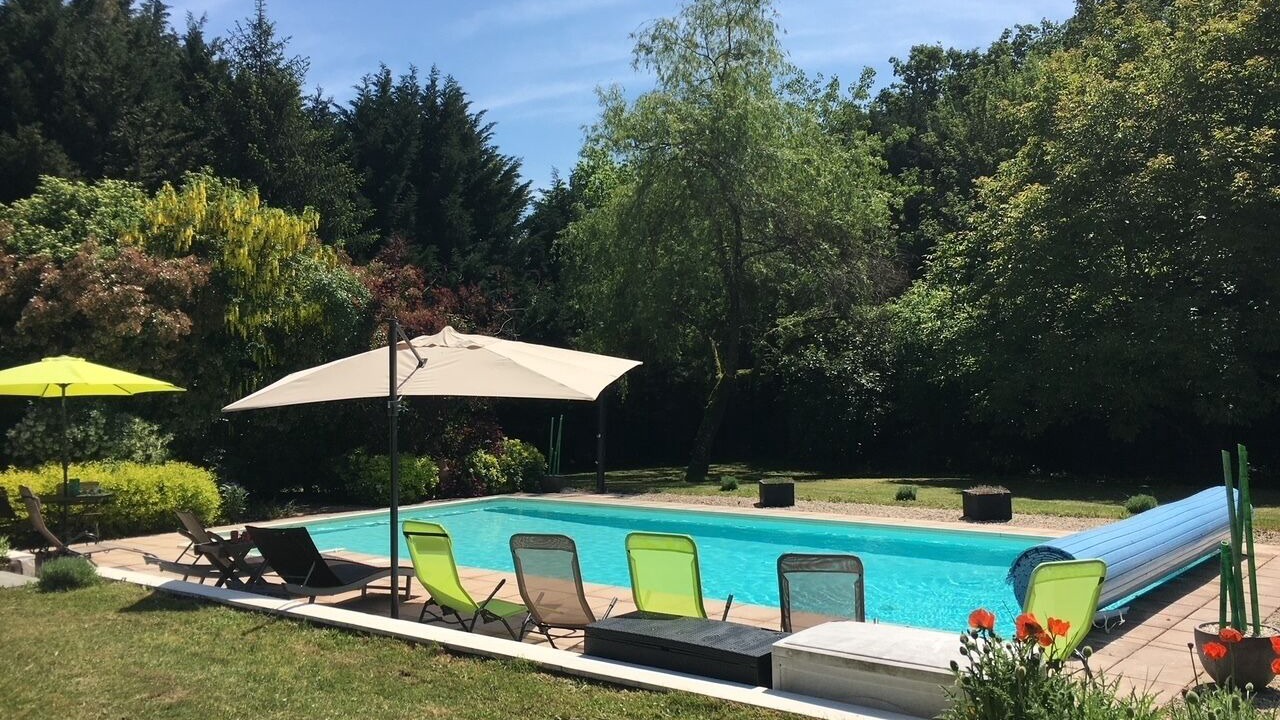 Photo of Outdoor in Saint-Martin-des-Champs