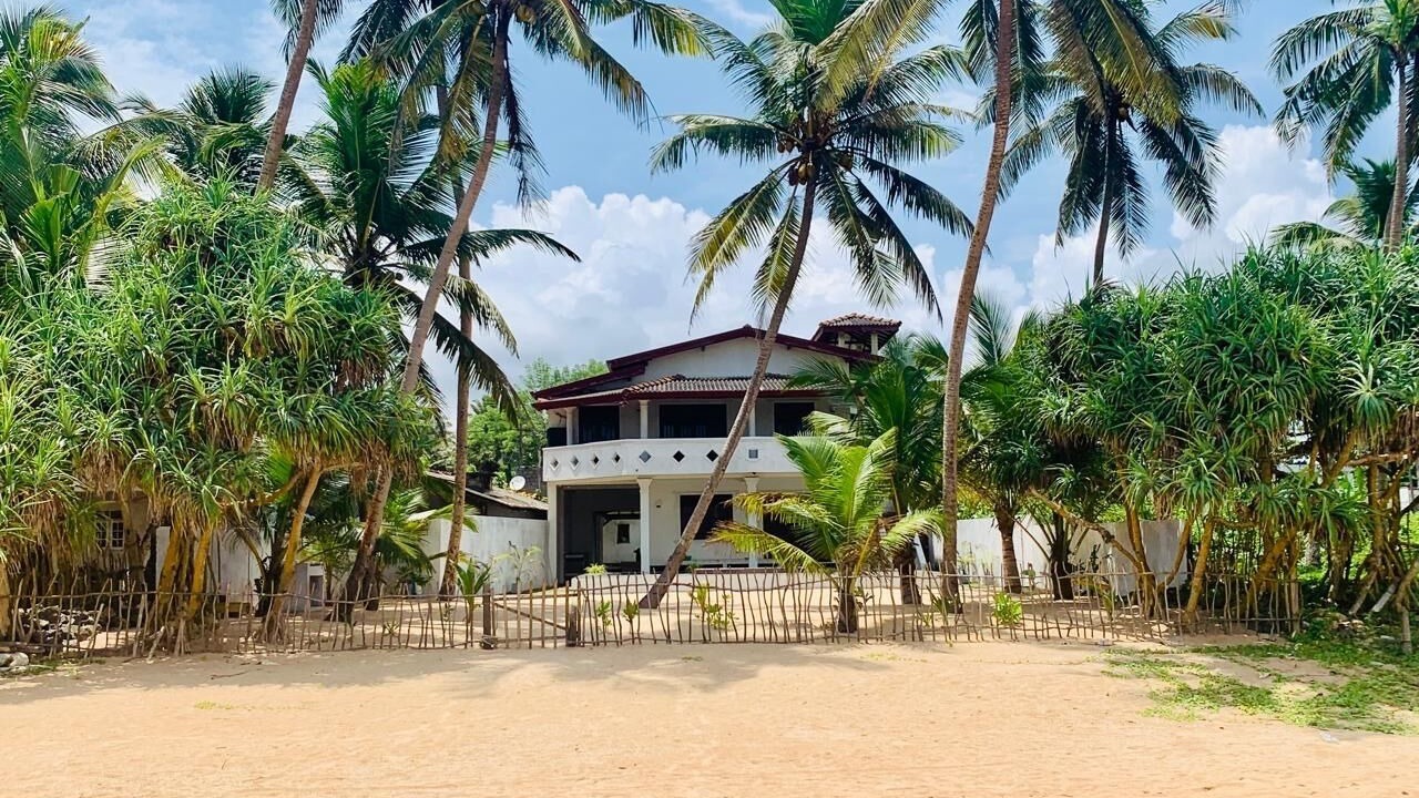 Photo of Others in Hikkaduwa
