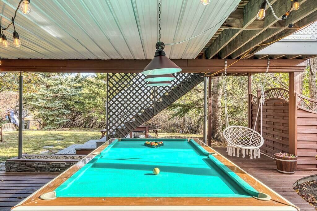 Photo of Patio Balcony in Northwest Calgary