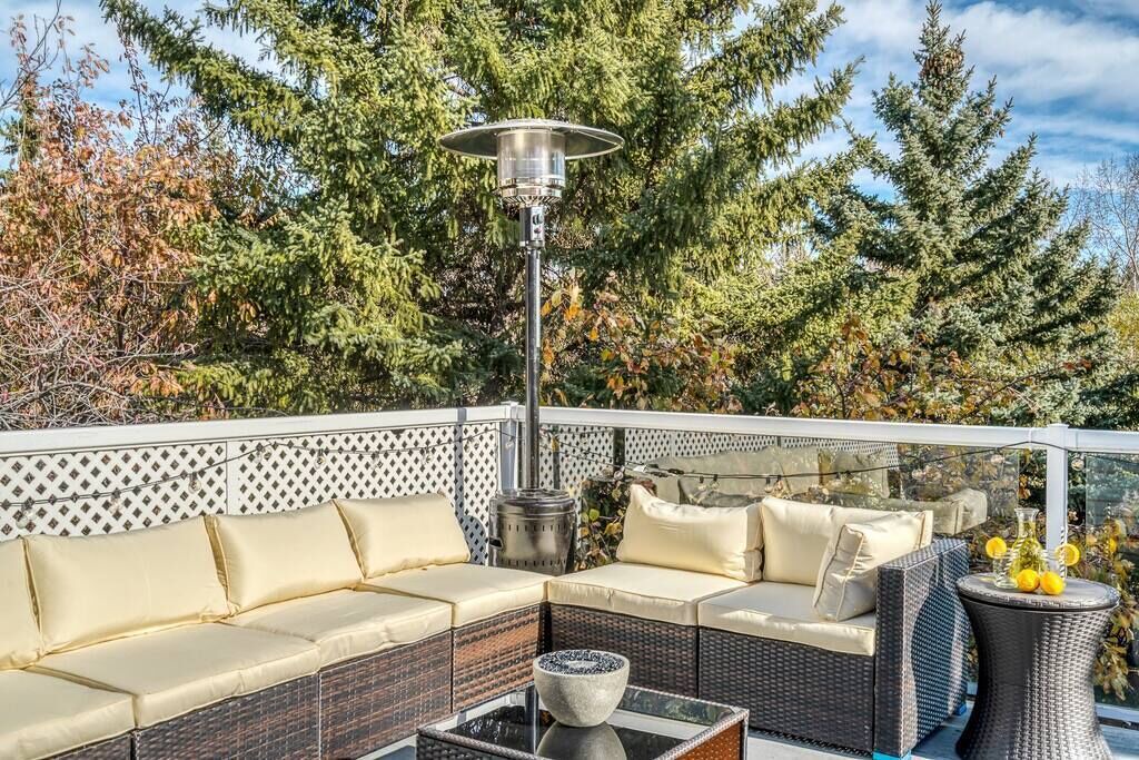 Photo of Patio Balcony in Northwest Calgary