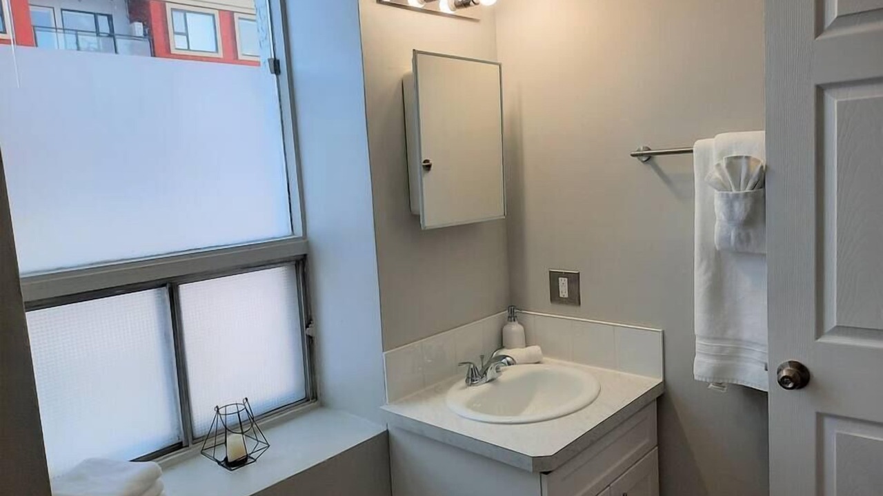 Photo of Bathroom in Inglewood