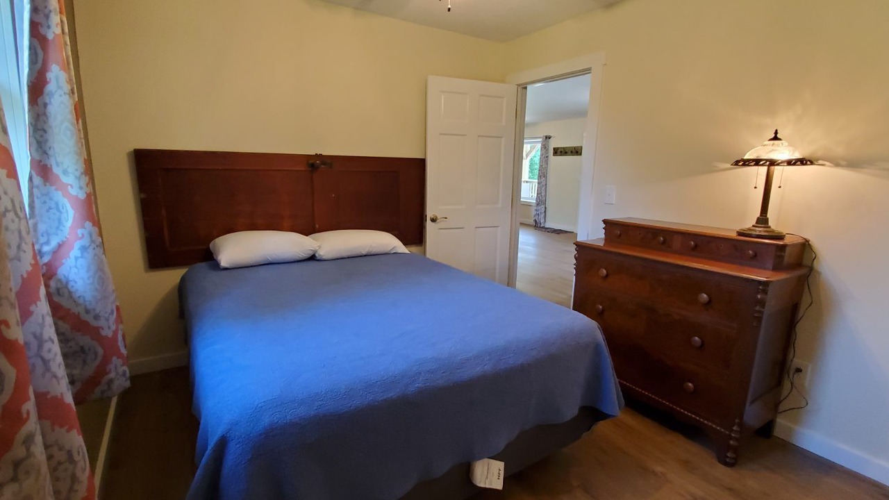 Photo of Bedroom in Hardin County