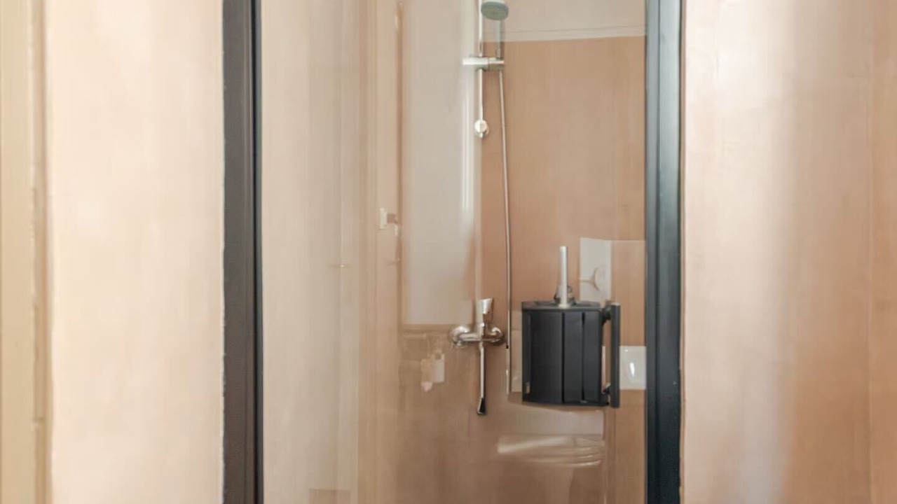Photo of Bathroom in Dijon Centre Ville