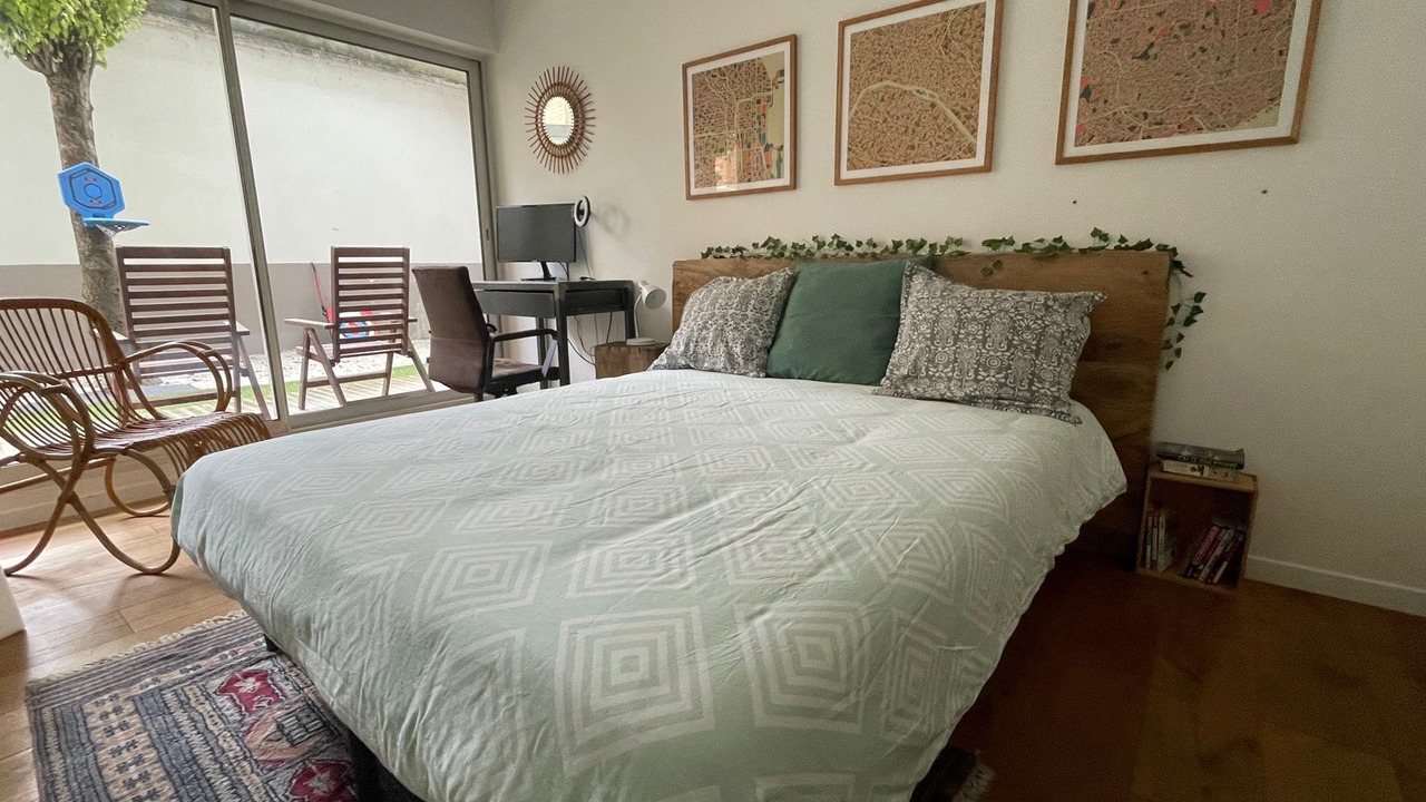 Photo of Bedroom in Combat
