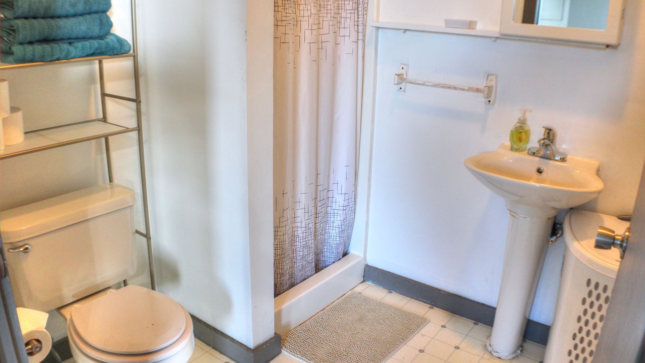 Photo of Bathroom in South Range