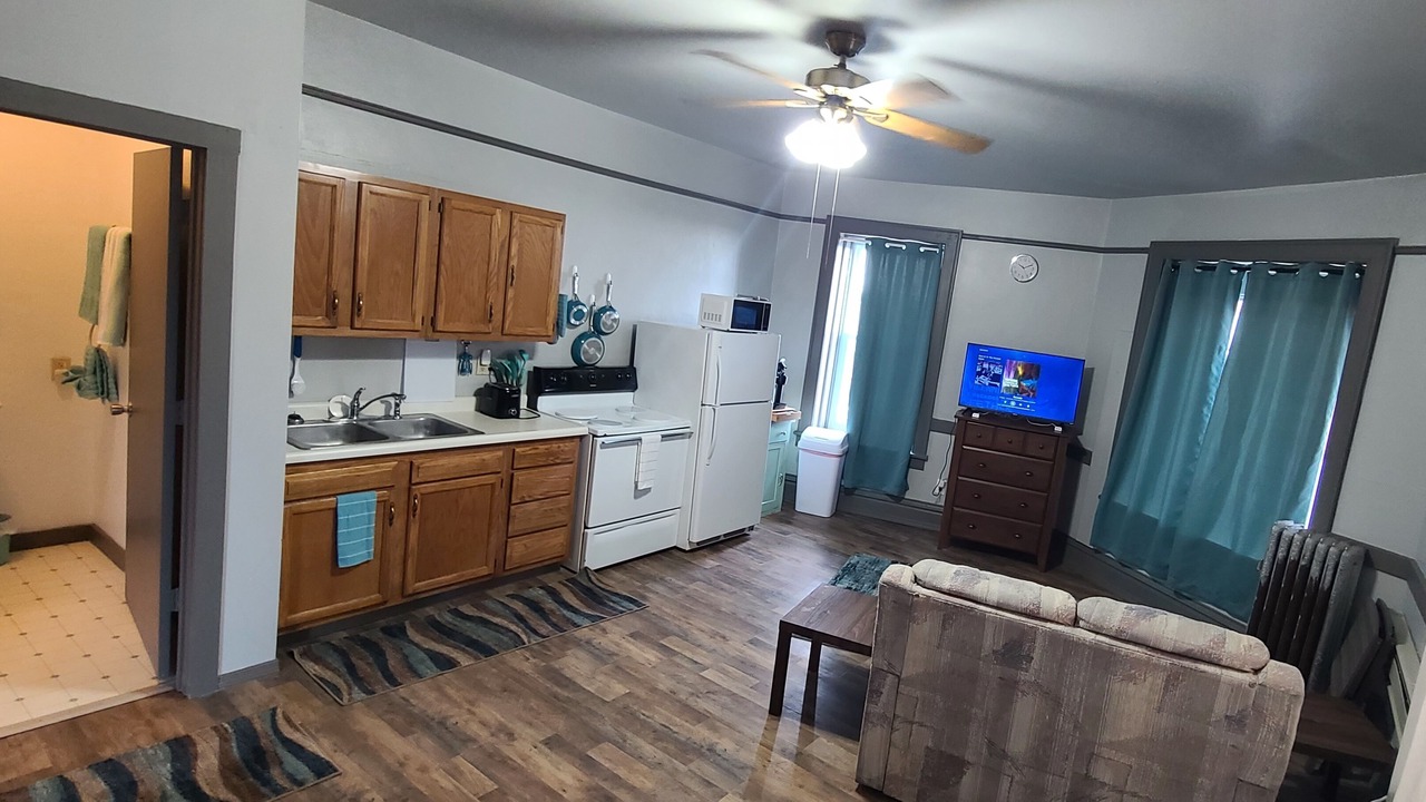 Photo of Livingroom in South Range