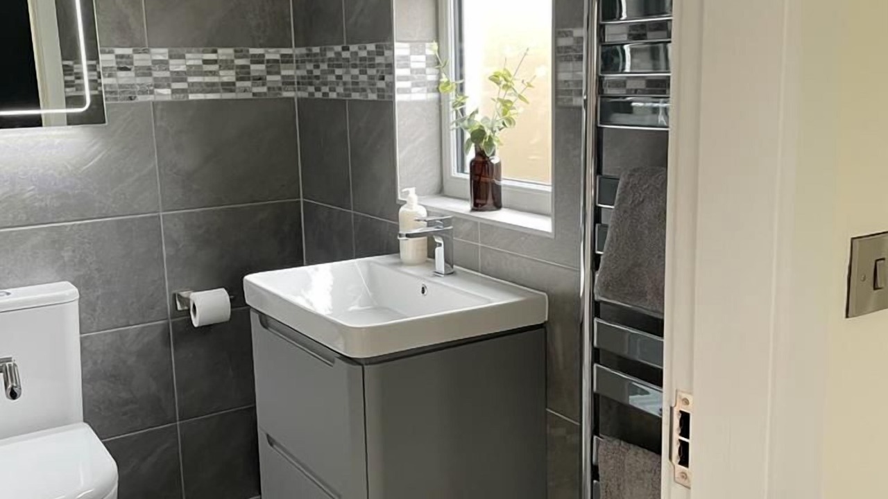 Photo of Bathroom in Rhoscolyn