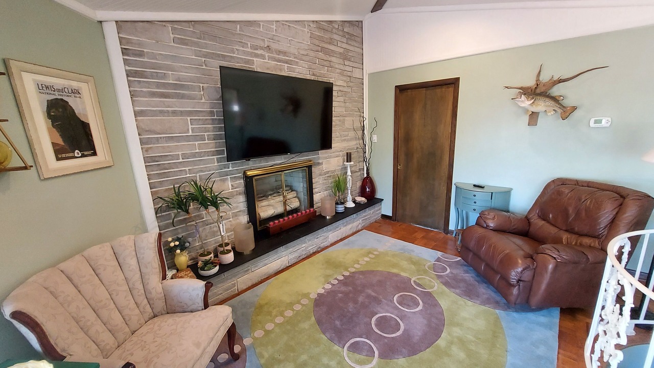 Photo of Bedroom in Cherokee Village