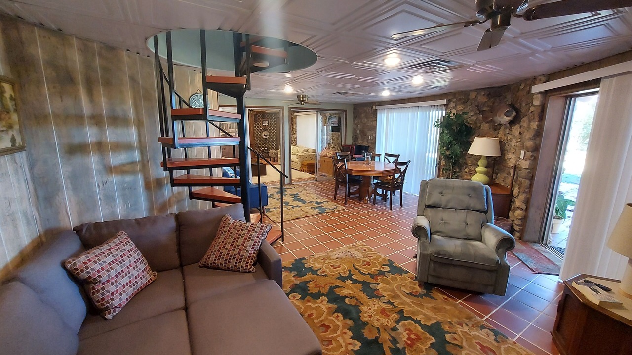 Photo of Bedroom in Cherokee Village